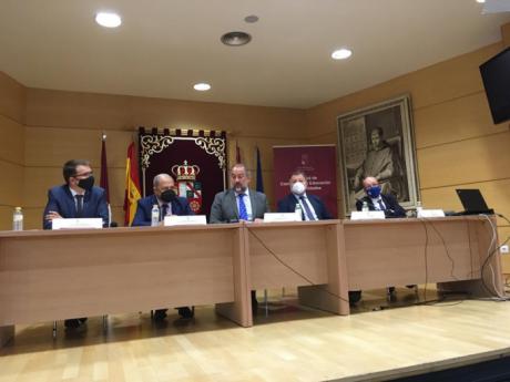 La UCLM revisa en Cuenca los cuarenta años de autonomía con la vista puesta en el futuro de Castilla-La Mancha