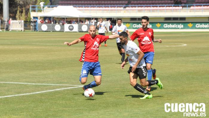 La falta de definición penaliza al Conquense frente al Villarrobledo(1-2)