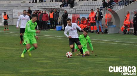 El Conquense defiende un 2-1 en su visita al Yeclano con los menos habituales