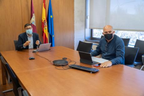 Más de 1.000 docentes de Castilla-La Mancha inician su formación y acreditación en competencia digital