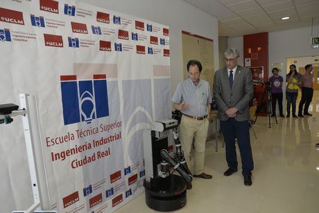 El nuevo Máster en Robótica y Automática de la UCLM ofertará 25 plazas, será semipresencial y tendrá un itinerario empresarial