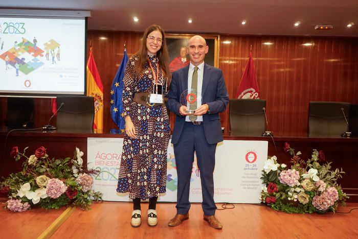 El Conquense Jose Luis Martinez recibe el Premio Nacional “Agora Bienestar2023”por convertir los centros de trabajo en espacios saludables
 