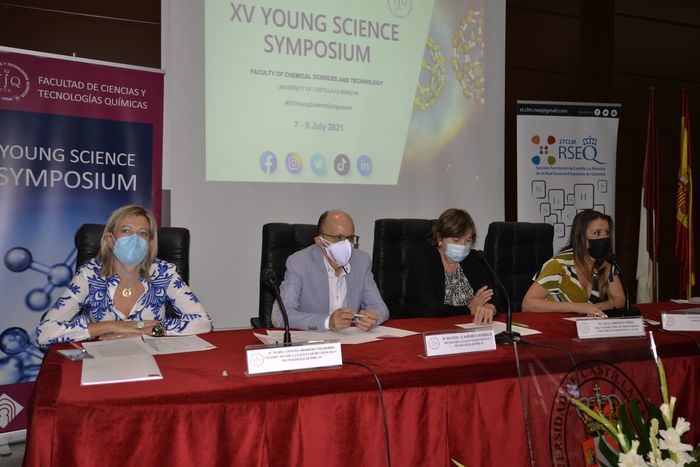 Los noveles investigadores de la UCLM comparten sus líneas de trabajo en el Simposio Ciencia Joven