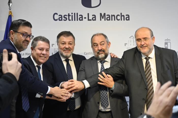 La UCLM amplía la cesión de espacios del Campus al Ayuntamiento y al Gobierno regional para potenciar el turismo de congresos en Cuenca