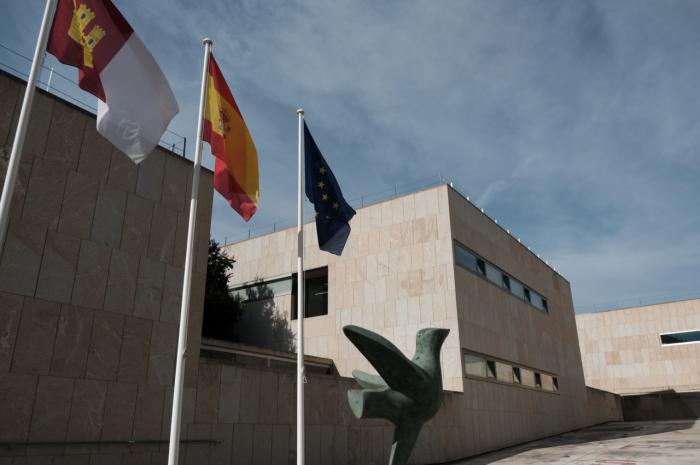 Un total de 36 alumnas y alumnos de Castilla-La Mancha, galardonados con los Premios Extraordinarios de ESO, Bachillerato y Arte