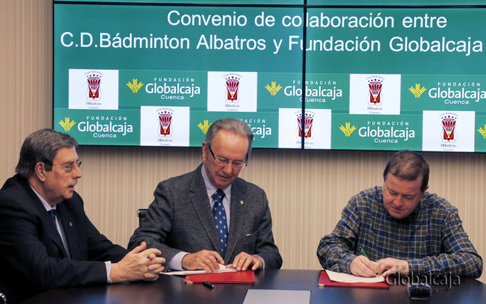 Renovado el convenio de la Fundación Globalcaja Cuenca con el CD Bádminton Albatros
