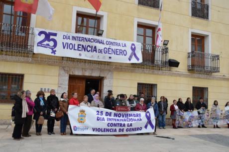 El Ayuntamiento de Tarancón se une a la conmemoración del 25-N