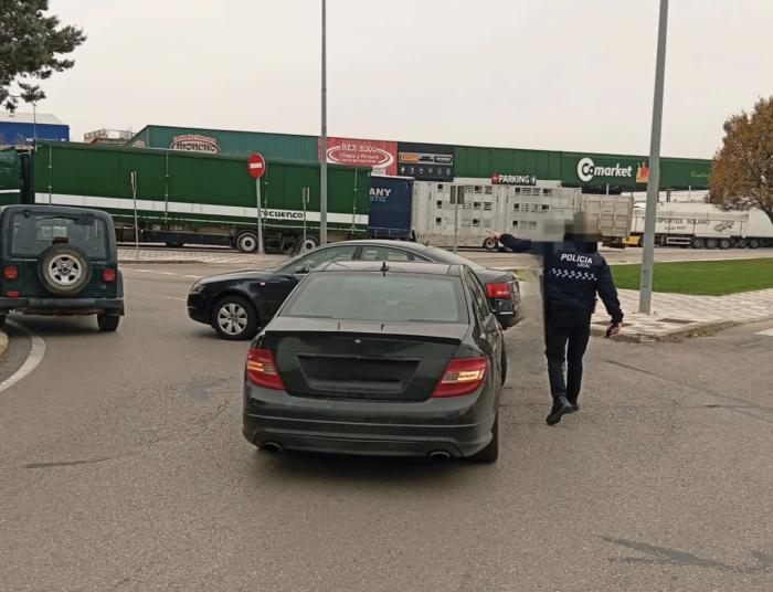 La Policía Local de Cuenca alerta sobre accidentes en rotondas por no usar el carril correcto