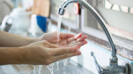 ‘Cuenca, En Marcha!’ propone garantizar un suministro mínimo de agua gratuito y gravar los consumos más altos