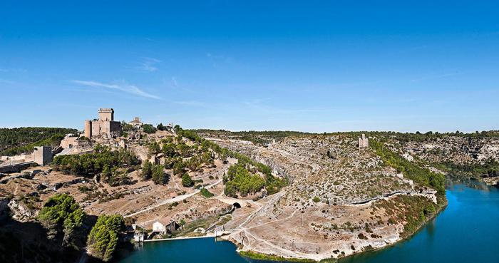 Detenido el acompañante de la mujer fallecida tras caer al embalse de Alarcón