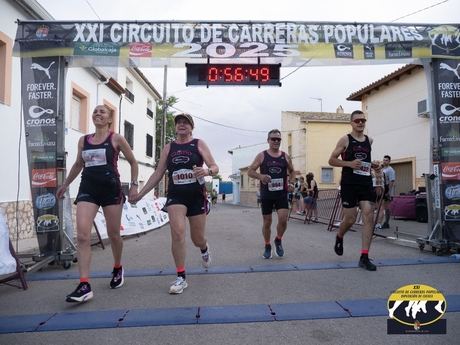 Ascensión Leal y Felipe Sarta conquistan la V Carrera Popular “Subida a la Ermita” en Alconchel de la Estrella