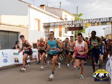 Ascensión Leal y Felipe Sarta conquistan la V Carrera Popular “Subida a la Ermita” en Alconchel de la Estrella
