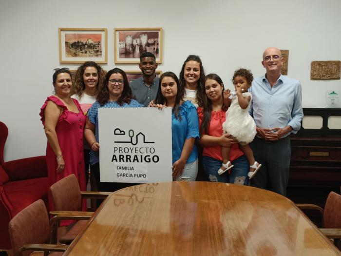 La segunda edición del Proyecto Arraigo trae las dos primeras familias a Belmonte