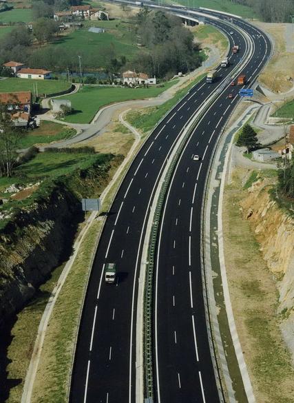 Castilla-La Mancha reclama al ministro de Fomento que dote de presupuesto a la Autovía de La Alcarria