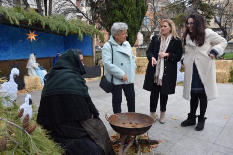 Conquenses y visitantes disfrutan del primer Belén Inmersivo en los jardines del Palacio Provincial