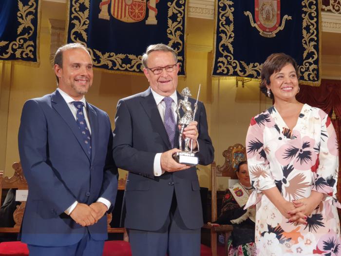 Bellido elogia a quienes promueven “la solidaridad, la igualdad y el diálogo para construir una sociedad mejor”