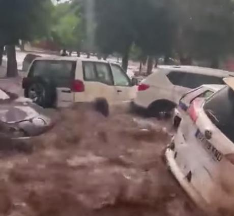 Belmonte sufre una fuerte riada por las tormentas y prevé sumarse a la zona catastrófica