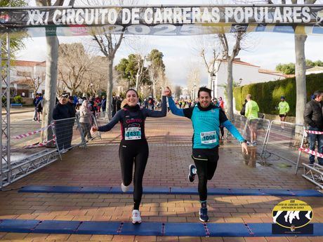 Almudena de la Ossa y Andrés Felipe Sarta revalidan su triunfo en la IX Subida al Castillo de Belmonte 
