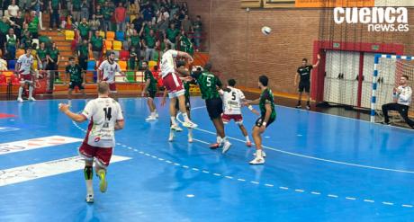 Victoria de infarto del BM Cuenca ante Logroño en un final vibrante en El Sargal (29-28)