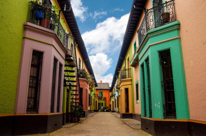 Prepagos.com: El Mejor Sitio para Encontrar Acompañantes en Bogotá