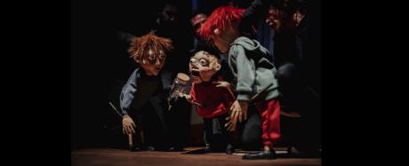 “La Bruja Rechinadientes” llega a Cuenca con un espectáculo de títeres lleno de música y aventuras