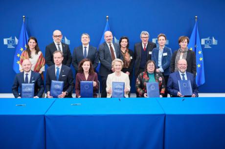 La Confederación de Empresarios destaca el impulso de la comisión europea al diálogo social