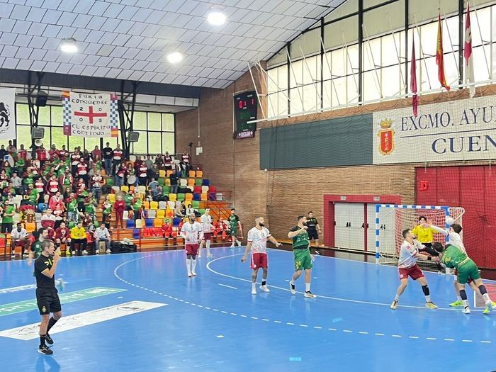 Un Cuenca de dos caras sucumbe ante el Logroño (32-35)