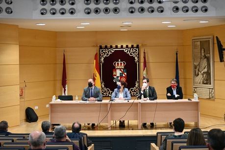 La Universidad aborda en Cuenca el presente y futuro de la Jurisdicción Militar