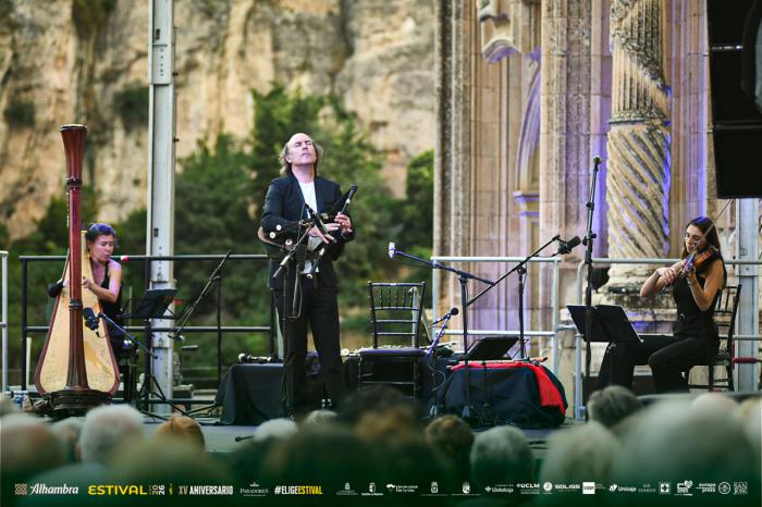 Lleno absoluto para Carlos Núñez en Estival Cuenca con su espectáculo 'Celtic Beethoven'