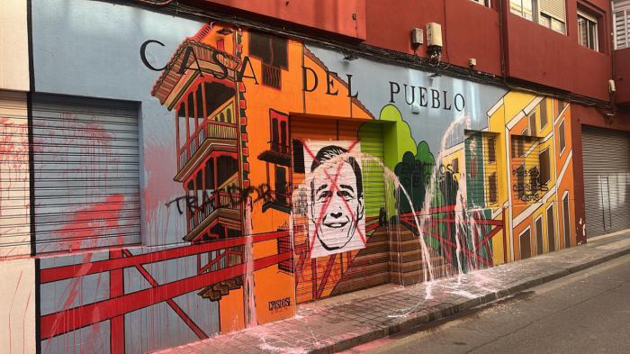 Vandalizan la sede del PSOE de Cuenca: el partido lo califica de ataque a la democracia
