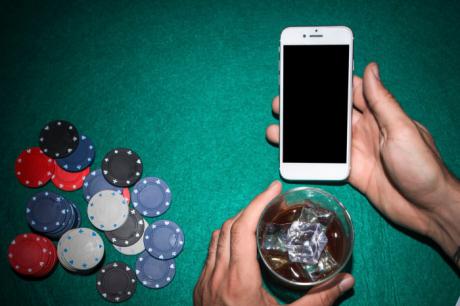 El aumento de ganancias Bet365 contrasta con su cierre en rojo