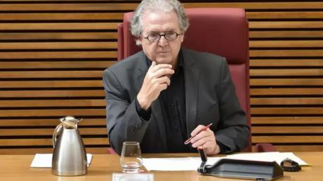 La Real Academia Conquense acoge una conferencia sobre la encrucijada histórica de Europa