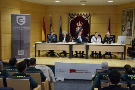 La IV Aula de Formación para Fuerzas de Seguridad arranca en el campus conquense