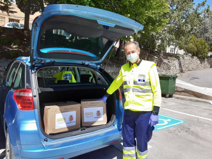 Ceder Alcarria conquense comienza el reparto de elementos de protección, delantales y manguitos de plástico para sanitarios, por los centros de salud de la comarca