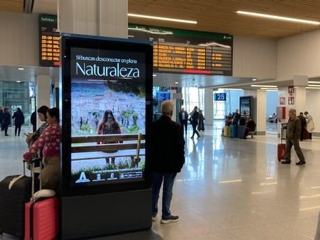 Cuenca se ha promocionado en las estaciones de AVE de Madrid y Barcelona durante dos semanas con un spot en 39 mupis