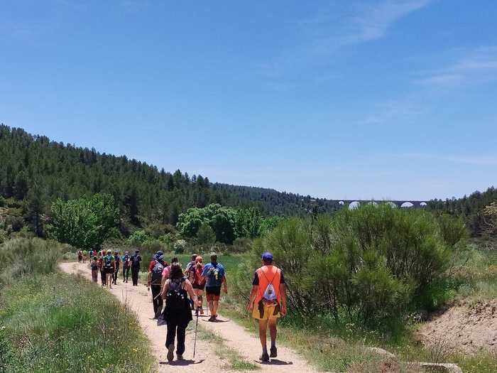 Éxito en la ‘prueba reina’ del Circuito Provincial de Senderismo de Cuenca: 35 km de aventura entre Villar del Humo, Víllora y Enguídanos