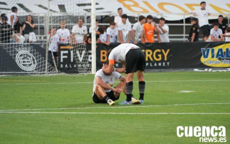 El Ourense deja al Conquense con la miel del ascenso en los labios (0-2)