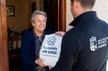 El servicio ‘Tu comida en casa’ de la Diputación de Cuenca ha repartido más de 1.500 menús en la comarca de Tarancón durante el primer trimestre del año.