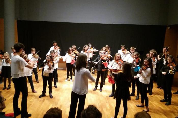 La Escuela Municipal de Música y Artes Escénicas desarrolla un amplio programa de actuaciones durante el mes de diciembre