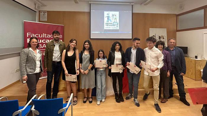 La UCLM entrega los premios del concurso que promueve la lengua francesa y la competencia digital a través del cómic