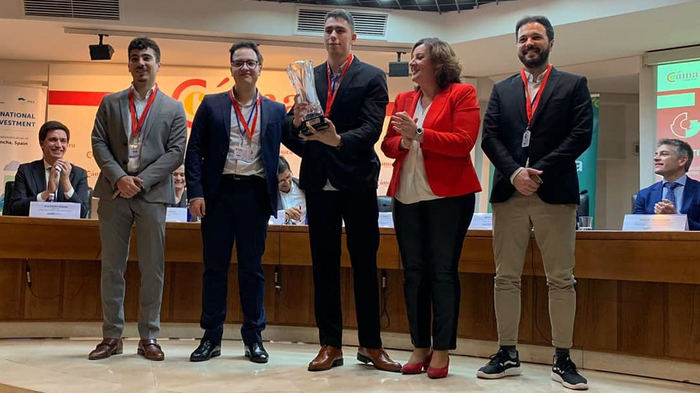 Un equipo de Talavera representará a Castilla-La Mancha en la final nacional del concurso Global Management Challenge