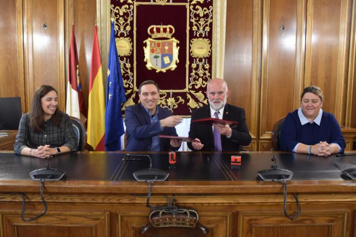 La Diputación de Cuenca destina 35.000 euros a la formación de voluntarios de Cáritas