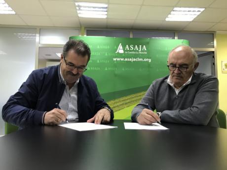 ASAJA firma un convenio con Ozono Solutions para dar a conocer los beneficios del ozono en la agricultura