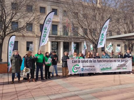 CSIF se moviliza en defensa de Muface y para denunciar los casos de desatención sanitaria