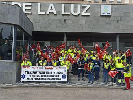 El transporte sanitario realiza una nueva jornada de paro con la vista puesta en la reunión prevista con el Sescam