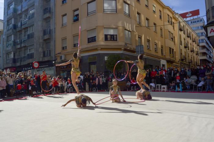 Más de medio centenar personas se dan cita en el duatlón y ruta de senderismo del Festival de Otoño al que también han puesto música Pilar Cuadrado y Rafa Lazaro