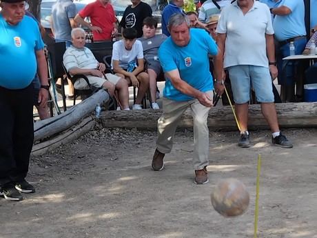 Valdemoro de la Sierra inaugura la XVII edición del Circuito de Bolos en la Serranía con triunfo de Buenache de la Sierra