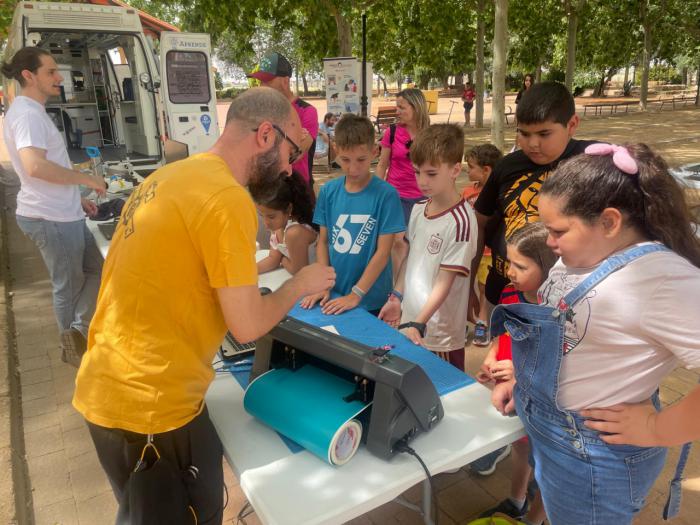El laboratorio móvil de fabricación digital recorrerá la provincia de Cuenca hasta octubre