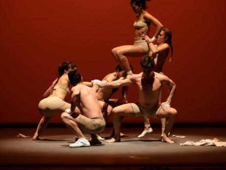 ‘Circo a Escena’ programa este mes dos funciones en el Teatro Auditorio