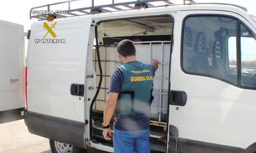 La Guardia Civil investiga a tres personas por un hurto de 700 euros en una gasolinera